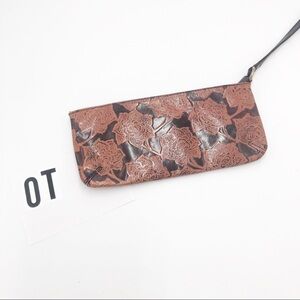 Vintage leather Express rose detailed wristlet